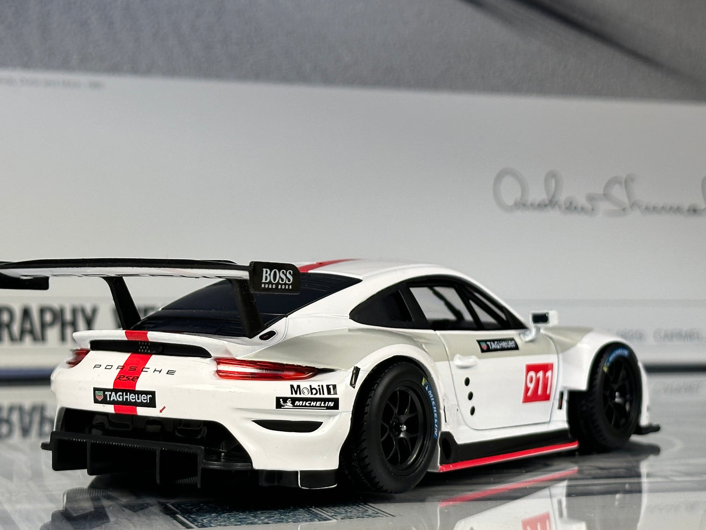 Porsche 911 RSR racing edition
